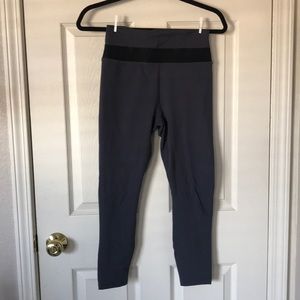 Demi Lovato Fabletics Powerhold leggings